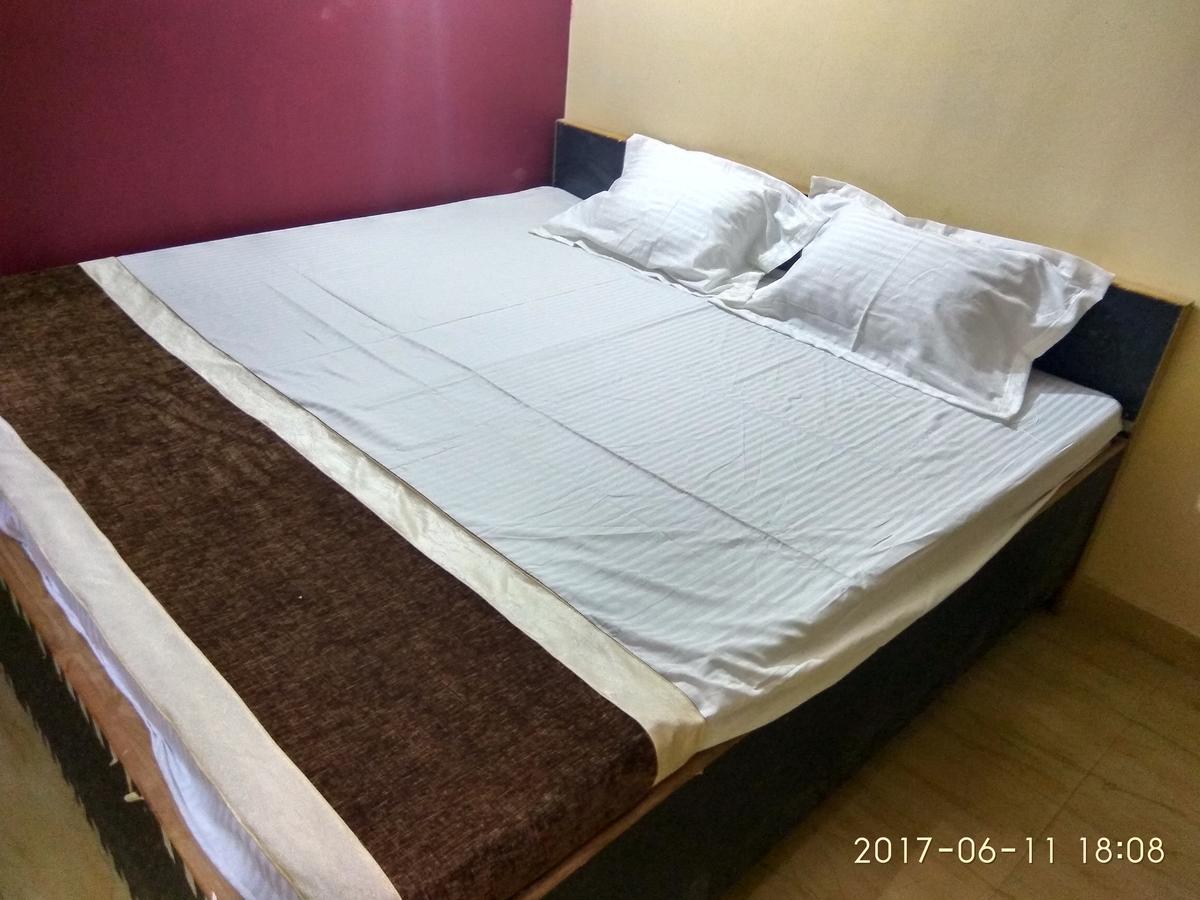 Kanpur Villa Esterno foto